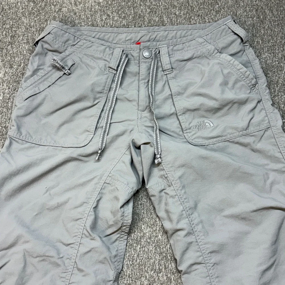 The North Face Womens 8S Gray Convertible Hiking Pants Roll‎ Up Capri Ripstop
